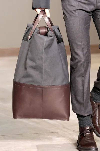 Look 37